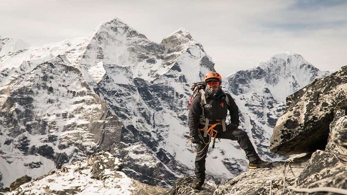 Image peak background